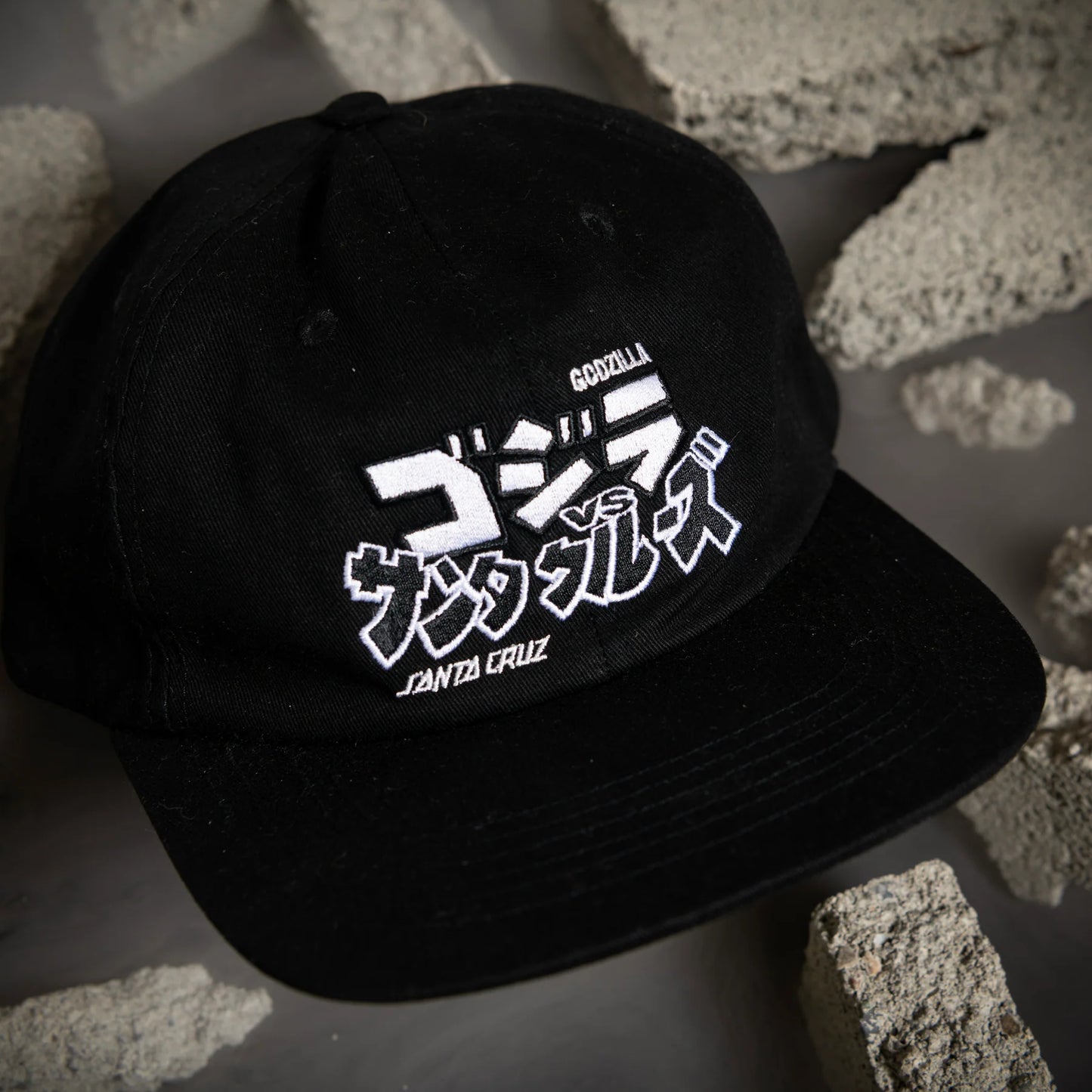 Santa Cruz | Godzilla vs. Santa Cruz Snapback Hat - Black
