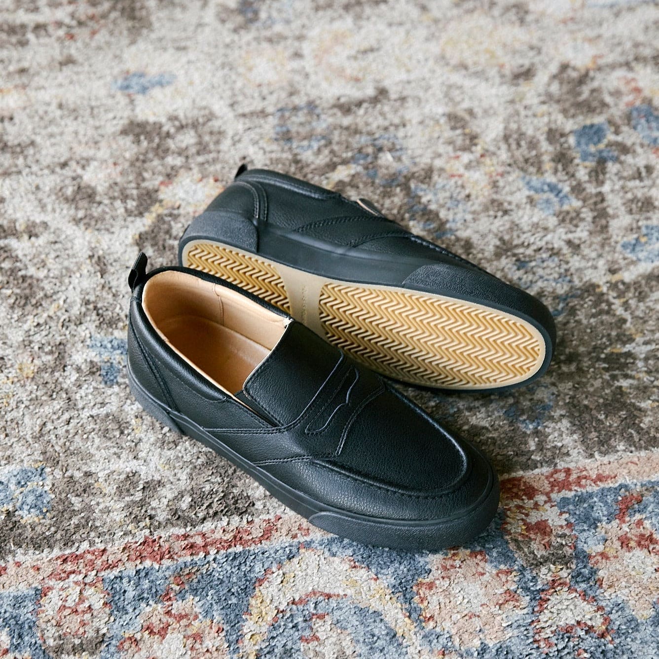 Hours Is Yours | Cohiba SL30 - Matte Black Leather