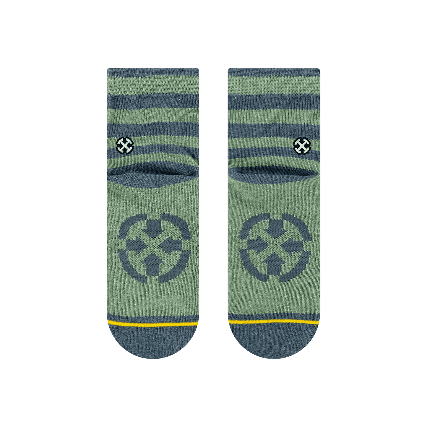 Pencil Stripe Quarter Crew Socks - Large