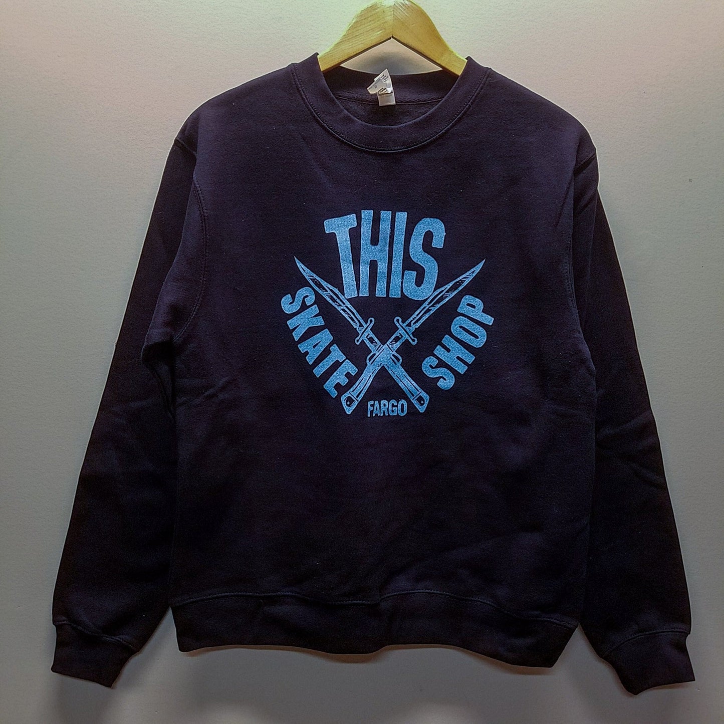 THIS | Daggers Crewneck - Dark Navy/Light Blue Ink