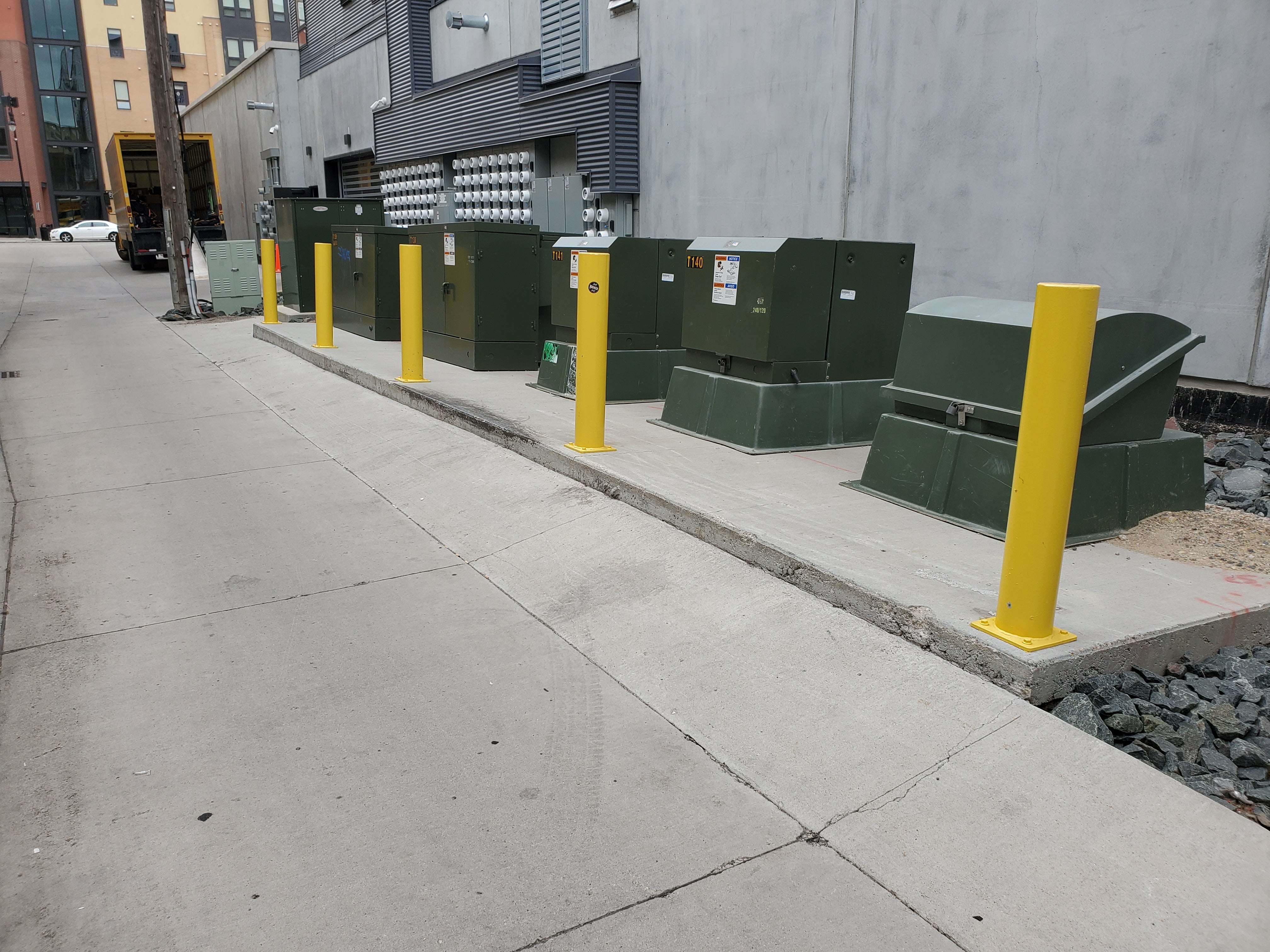 Puke Base Puke Banks – THIS Skateshop