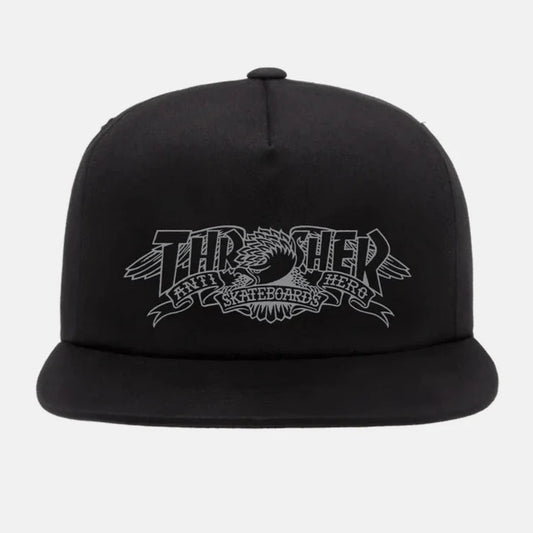 Thrasher | Anti-Hero Mag Banner Snapback Hat - Black