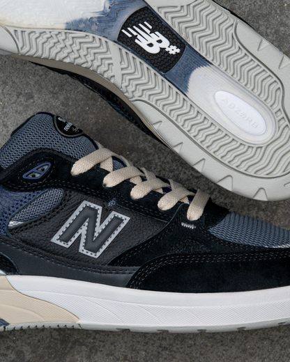 New Balance | Numeric Andrew Reynolds 933 - Black/Blue (WIDE)