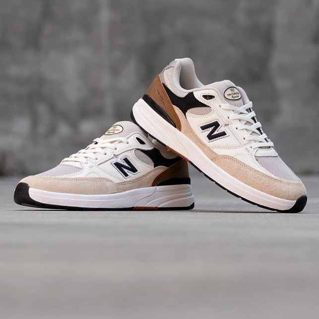 New Balance | Numeric Andrew Reynolds 933 - Brown/White - Quicksand/Seasalt (WIDE)