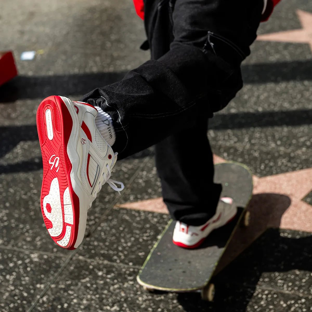 Es | TJ Rogers - White/Red