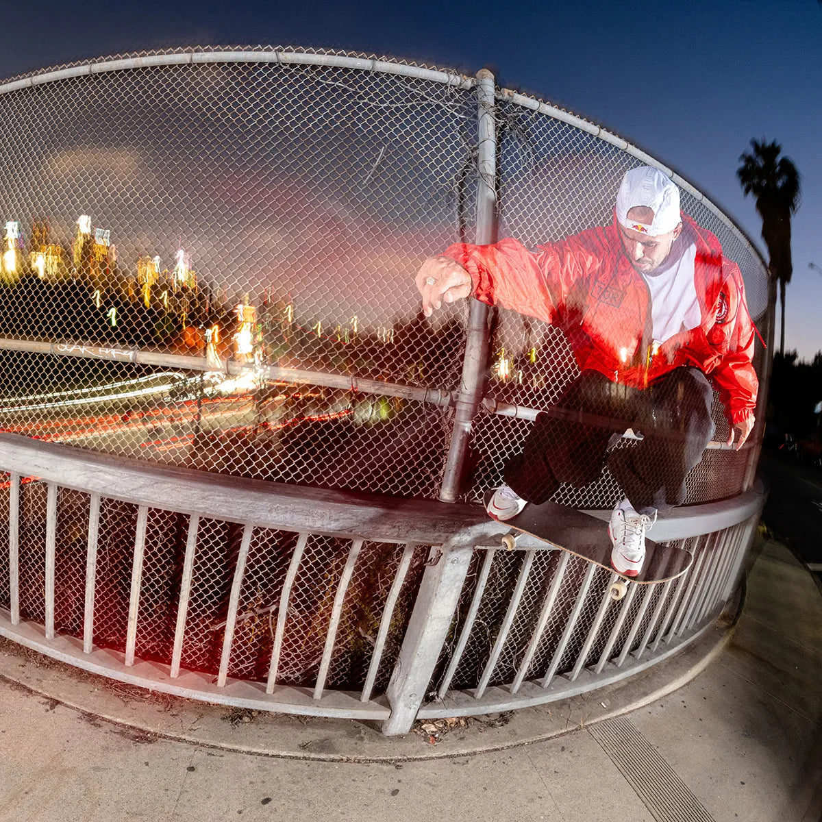 Es | TJ Rogers - White/Red