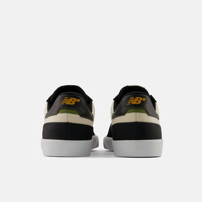 New Balance | Numeric 272 Skateboarding Shoes - Black/Sea Salt (WIDE)