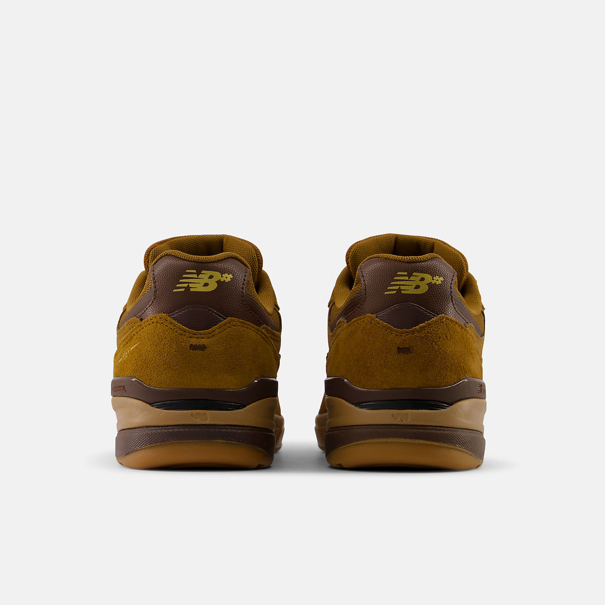 New Balance | Numeric Andrew Reynolds 933 Skateboarding Shoes - Breakfast Tea Brown/Pumpernickle (WIDE)
