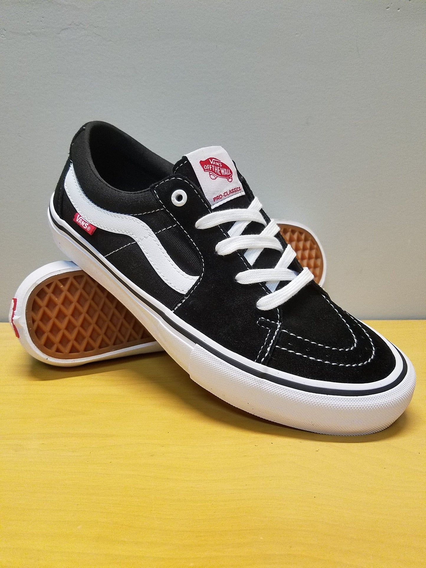 Vans | Sk8-Low Pro - Black/White