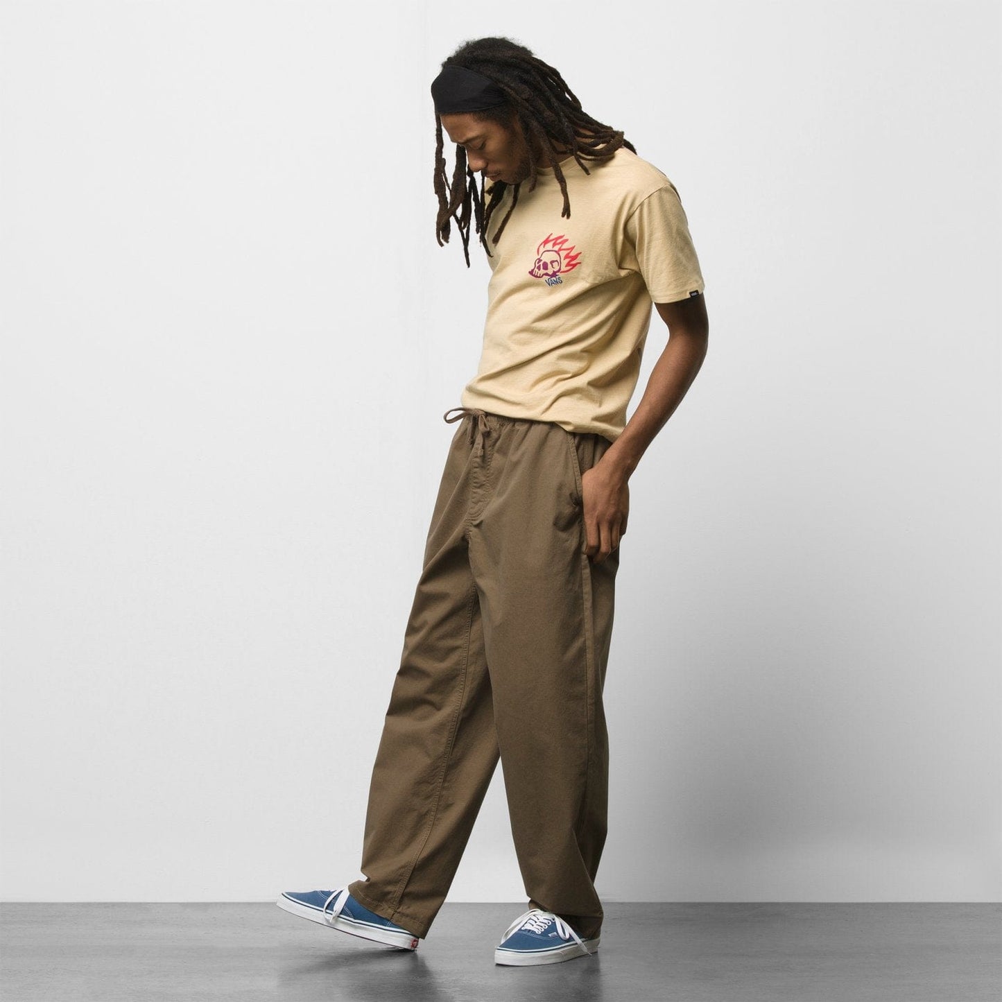 Vans drawstring cargo pants in khaki