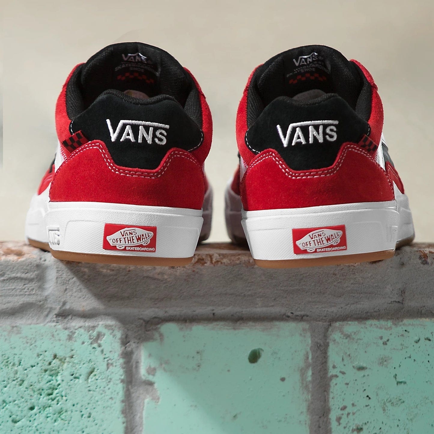 Vans | Wayvee - Athletic Black/Red